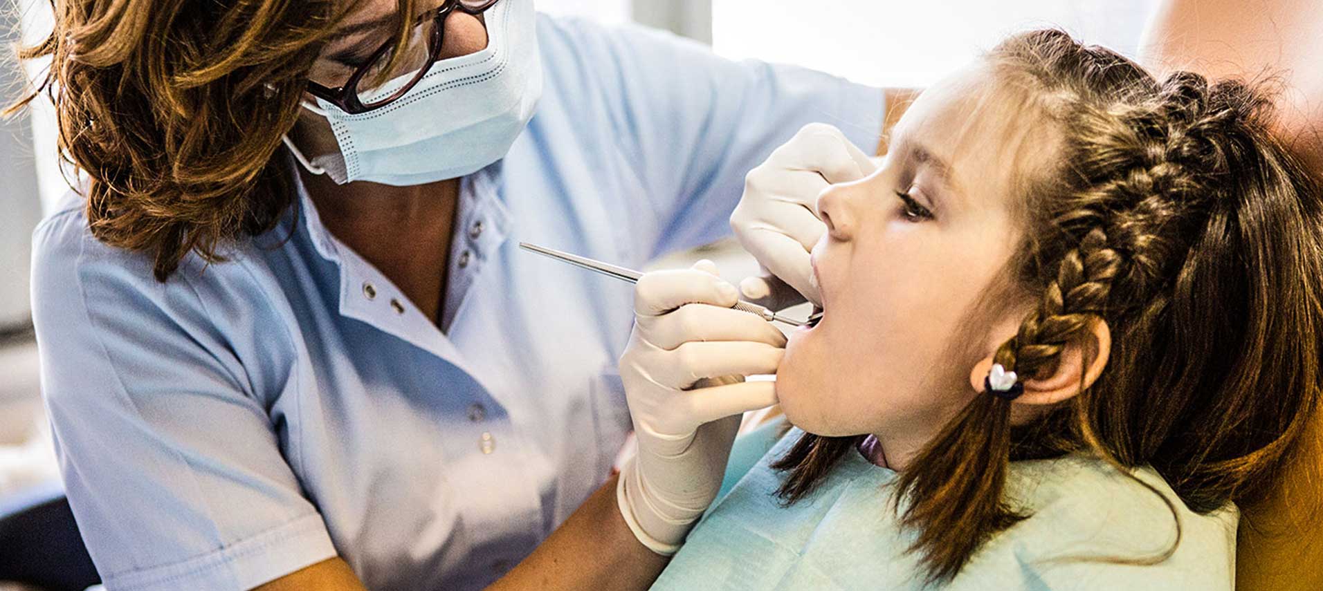 Stomatoloska ordinacija vunjak dental clinic decija stomatologija pregled zuba dete